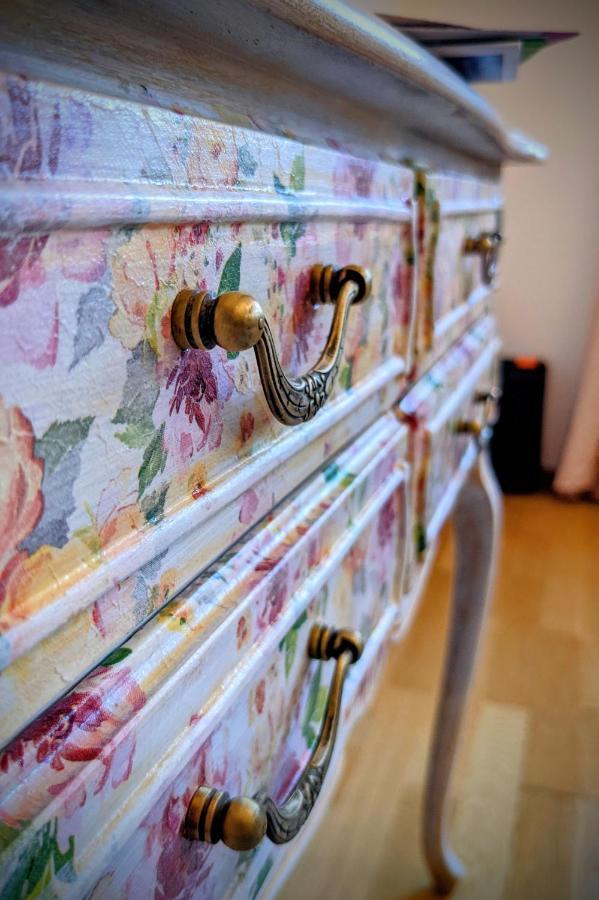 Queen Apartment أويلتسن المظهر الخارجي الصورة